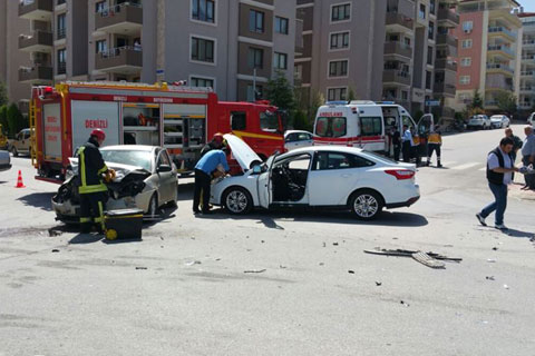 Servergazi’de kaza: 4 yaralı