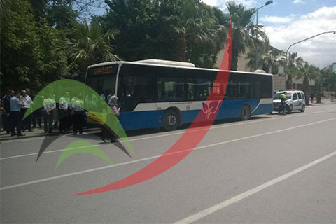 Valilik önünde kaza