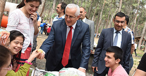 denizli-engelli-cocuklar-camlik-1