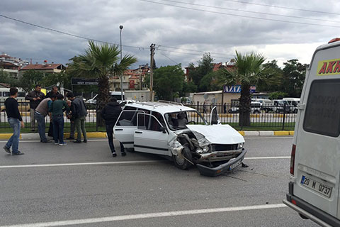 Ankara Yolu’nda kaza