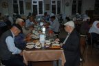 İşadamı huzurevi sakinlerini unutmadı