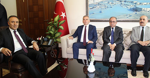 denizli-vali-altiparmak-goreve-basladi-1