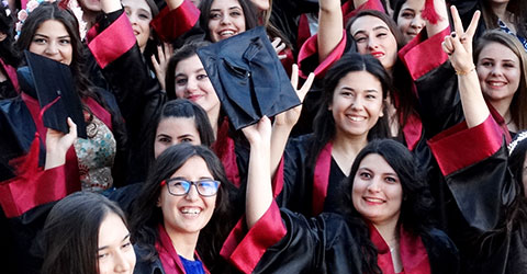 kiz-meslyek-mezuniyet-1