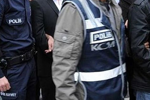 Acıpayam’da FETÖ’den 5 kişi tutuklandı