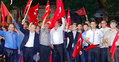 denizli-babadag-demokrasi-nobeti-sirilsiklam-oldular-1