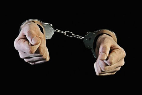 Çivril’de FETÖ operasyonu: 22 gözaltı