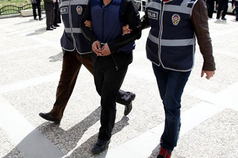 FETÖ’den 18 polis tutuklandı