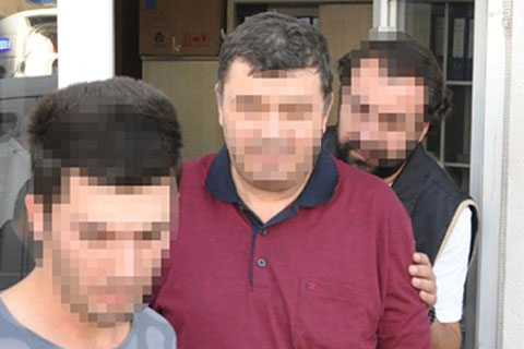 FETÖ’cülere KPSS sorularını dağıtan öğretmen gözaltında