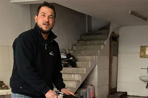 Genç işletmecinin şok intiharı