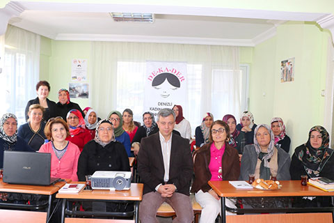 DEKADER üyelerine kanser anlatıldı