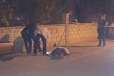 Sokak ortasında kendini vurdu