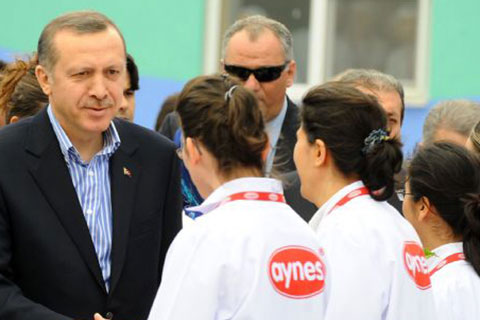 Erdoğan’ın açtığı dev fabrikaya FETÖ baskını: 17 gözaltı