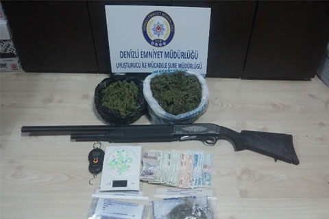 Zehir tacirleri çocukları torbacı yapmış