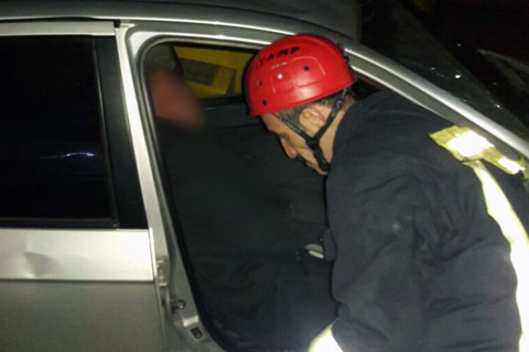 Sarayköy’de kamyon-otomobil çarpıştı: 1 ölü, 1 yaralı