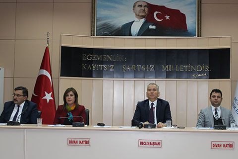 Merkezdeki üst yapı tek elden yürütülecek