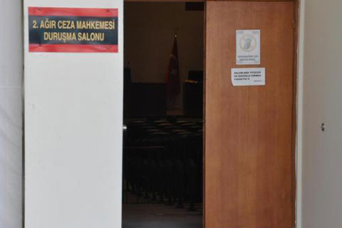 Darbeci asker: “Bizi pisi pisine ölmekten vali kurtardı”