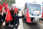 Atatürk tren garında karşılandı