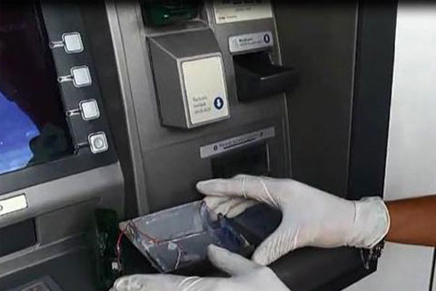 ATM dolandırıcıları polisten kaçamadı