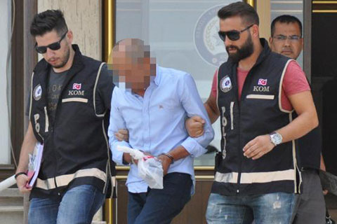 Başkasına ait araziyi sahte belgelerle 10 kişiye satmak isterken yakalandı