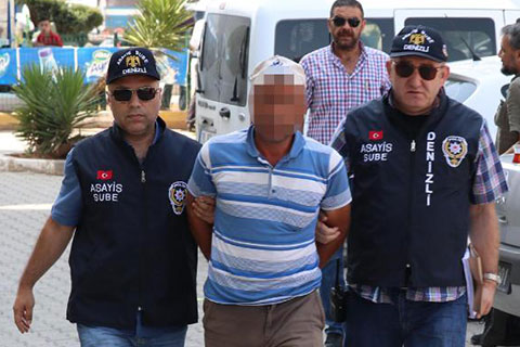 Boşanmak üzere olduğu eşinin yanında gördüğü adamı bıçaklamıştı, tutuklandı