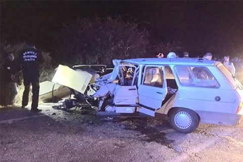 Çal’da trafik kazası: 4 ölü