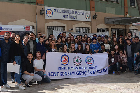 Gençlik Meclisi 9 ülkeden temsilci ağırladı