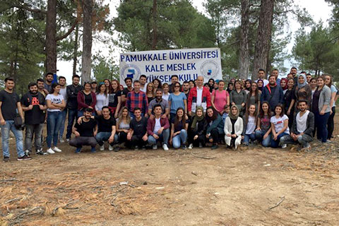 Kale MYO’da sınav öncesi moral pikniği