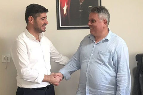 Mehmet Uz’a Bahtiyar desteği