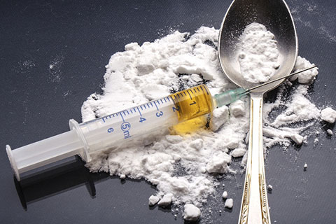 Çivril’de zehir tacirlerine gözaltı