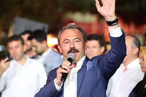 Tin: “Güçlü geleceğin kapıları açıldı”