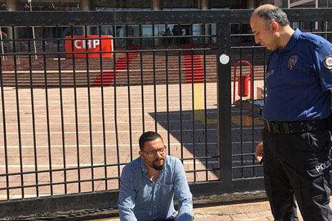 CHP İl Başkanı bayrak açtı
