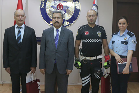 Başarılı emniyet personeli özverili çalışmalarının karşılığını aldı
