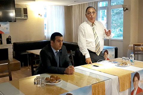 Demokratlar, Öz etrafında kenetlendi