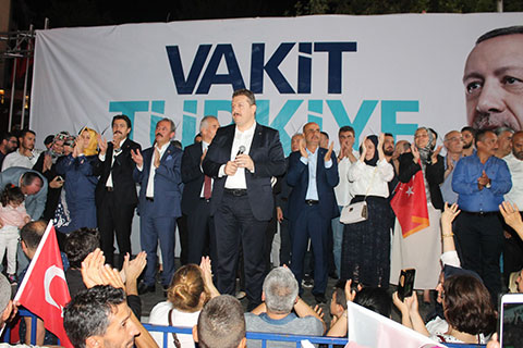 Filiz: “Türk milleti demokrasi dersi verdi”