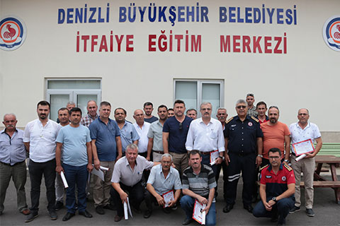 İtfaiyeden şoförlere yangın eğitimi