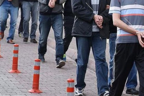 FETÖ/PDY’den 14 gözaltı