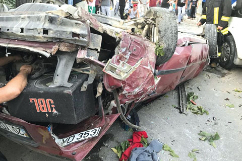 TRAFİK KAZASI  1 ÖLÜ, 3 YARALI