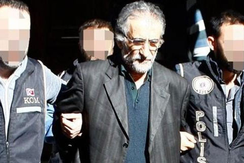 Gülen’e ceza yağdı