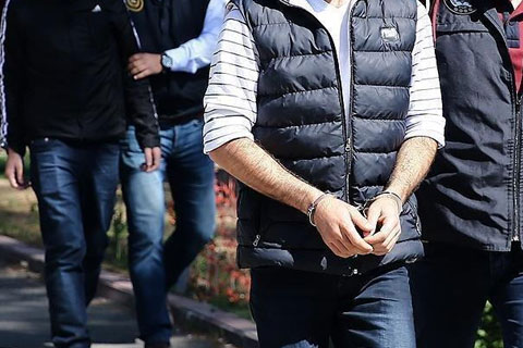 Denizli merkezli FETÖ operasyonu: 7 gözaltı