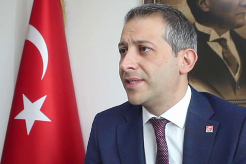 Akbaba, “Madımak Oteli insanlığa mezar oldu”