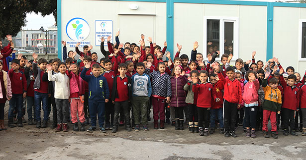 Merkezefendi Belediyesi’nden eğitime katkı