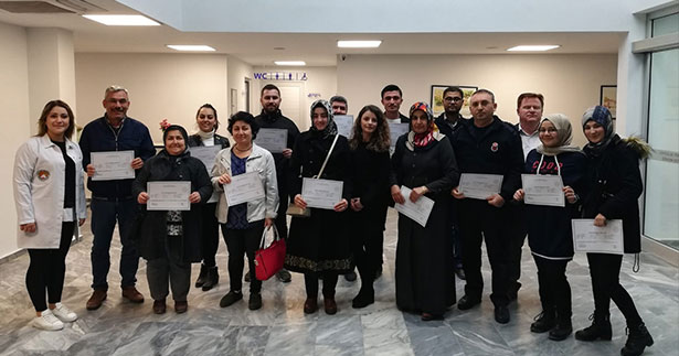 Sarayköy’de başarılı 37 kursiyer sertifikasını aldı