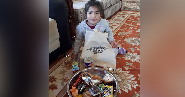 Asırlık bayram geleneği vefa üyeleriyle sürdü