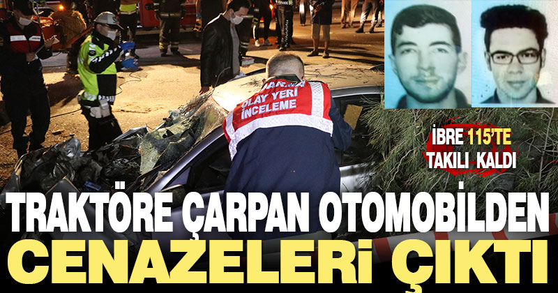 Otomobil park halindeki traktöre çarptı: 2 ölü