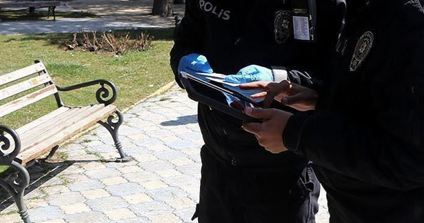 Maske takmadılar, ceza yediler