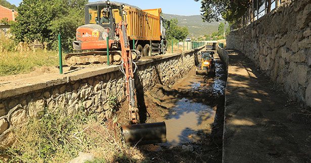 Büyükşehir DESKİ’den sel baskını önlemleri