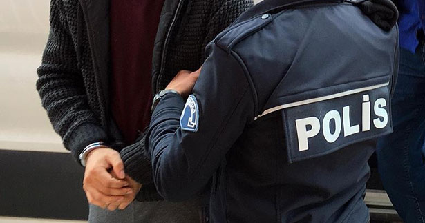 FETÖ’den aranan iki hükümlü tutuklandı