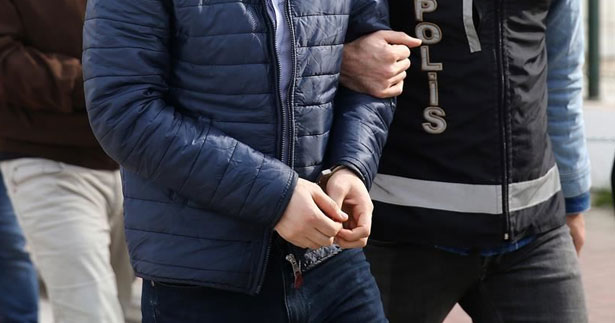 FETÖ üyesi firari yakalandı, tutuklandı