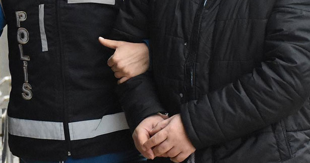 FETÖ operasyonu: 2 gözaltı, 1 tutuklama
