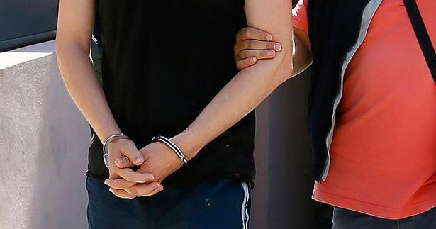 FETÖ operasyonunda 2 kişi tutuklandı